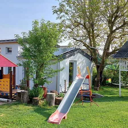 Im Spiel- Und Obstgarten Apartment