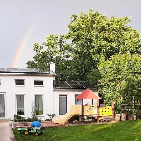Apartment Im Spiel- Und Obstgarten *